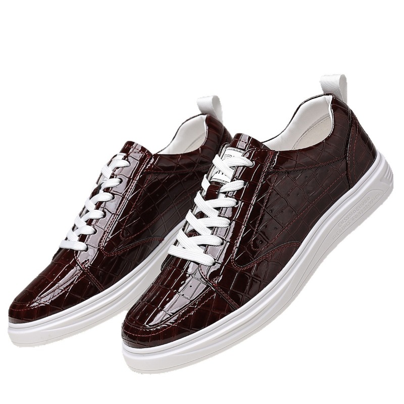 Classic Male Low Top Skate Sho - Men'S Shoes Hey Dude 评论和价格