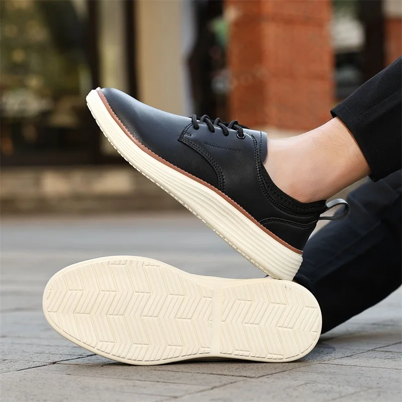 Men's Leather Shoes PU Fabric  - Men'S Shoes Hey Dude 评论和价格